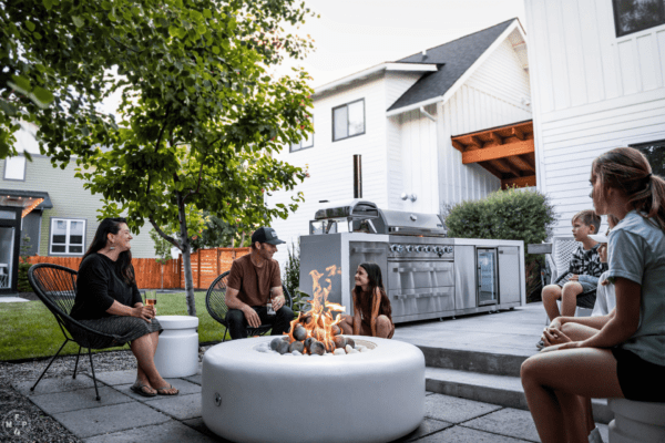 Oblica Rounded Concrete Fire Table - Image 6