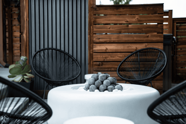 Oblica Rounded Concrete Fire Table - Image 4